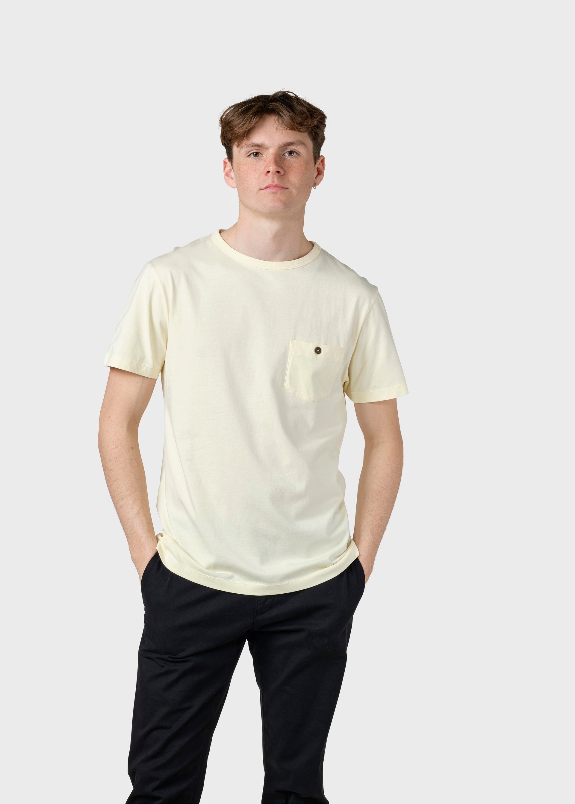 Klitmöller-Collective-T-Shirt-William-Lemon-Sorbet