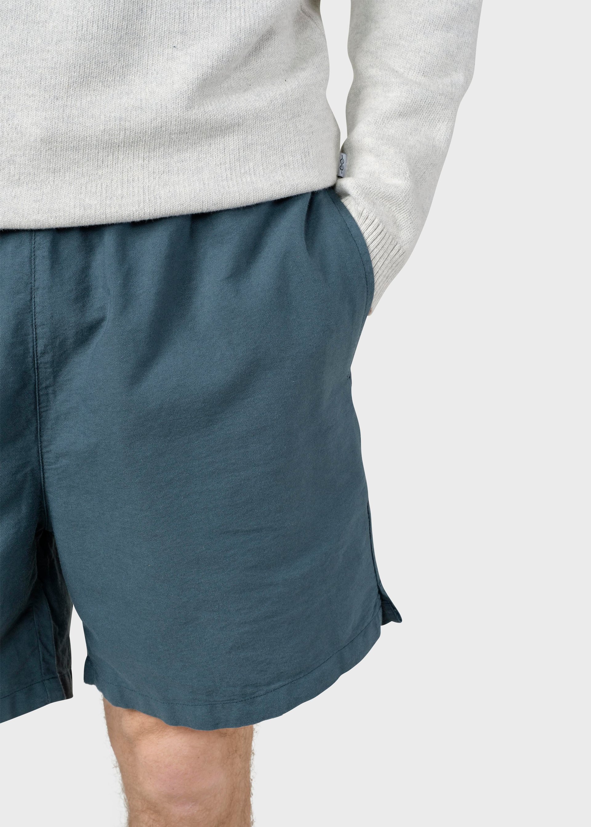 Klitmöller-Collective-Shorts-Bertram-Moss-Green