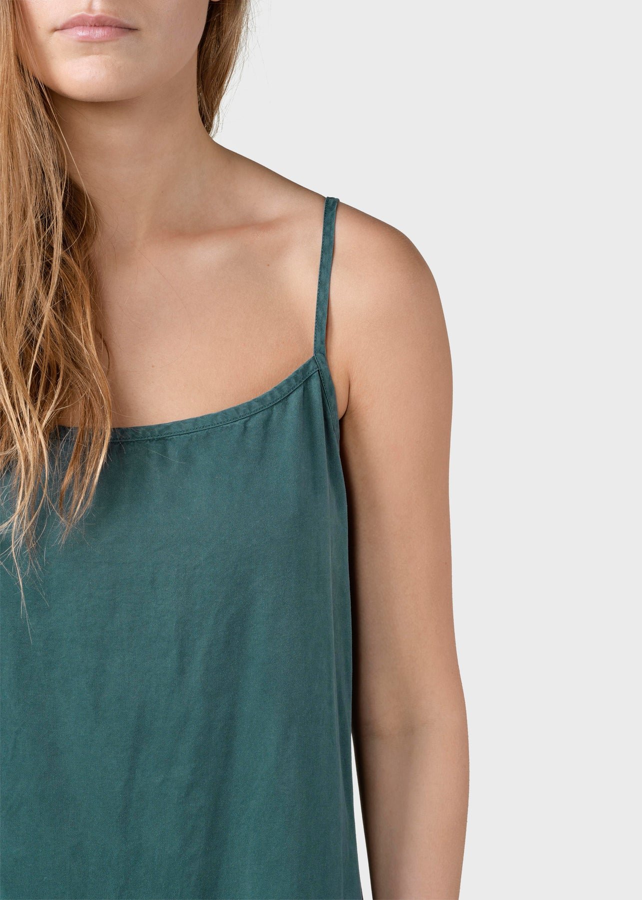 Klitmöller Collective Trägerkleid Manuella Aus Tencel Moss Green