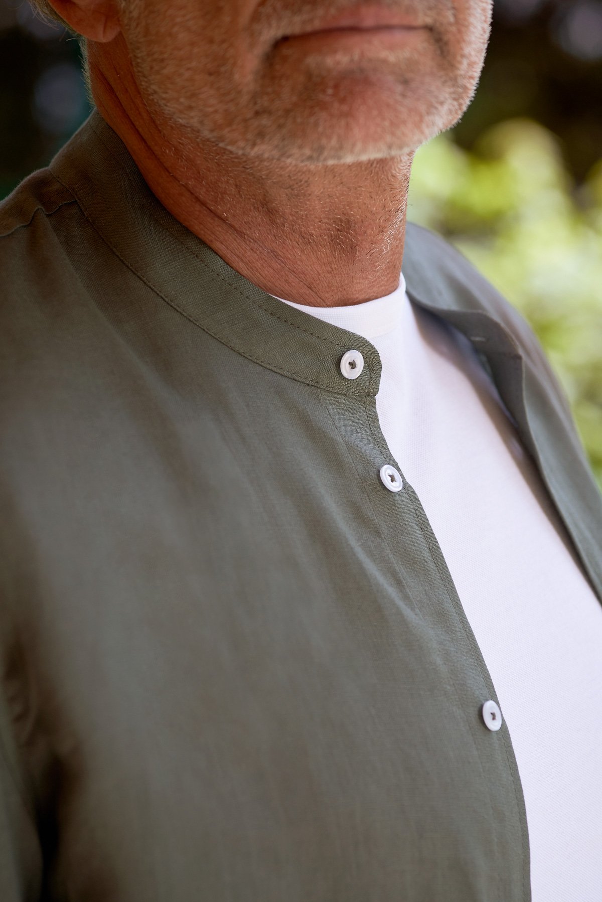 About Companions Leinenhemd Nathan Mit Stehkragen Dusty Olive Pure Linen About-Companions-Leinenhemd-Nathan-Mit-Stehkragen-Dusty-Olive-Pure-Linen