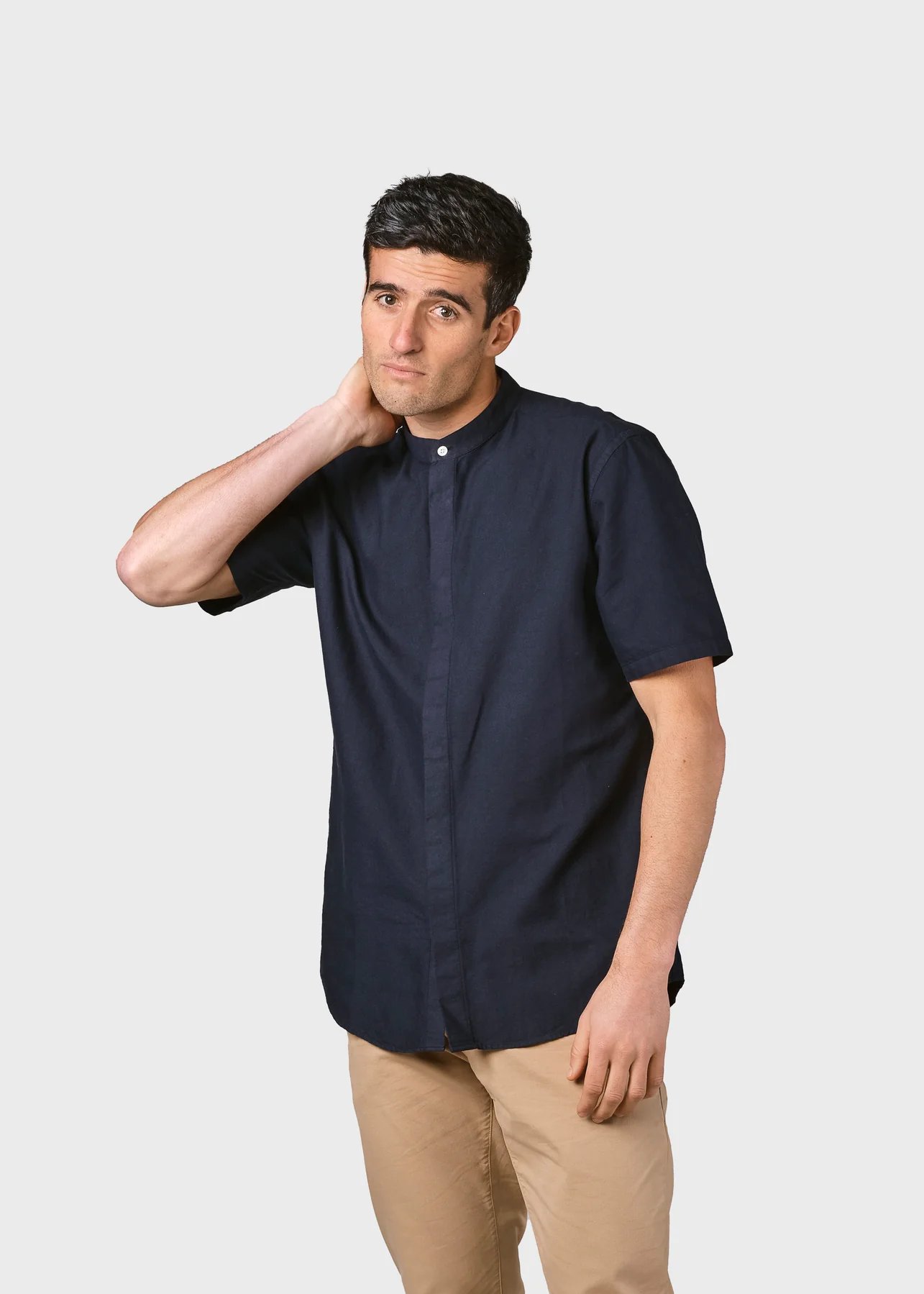 Klitmöller Collective Kurzarm-Hemd Max Navy Klitmöller-Collective-Kurzarm-Hemd-Max-Navy