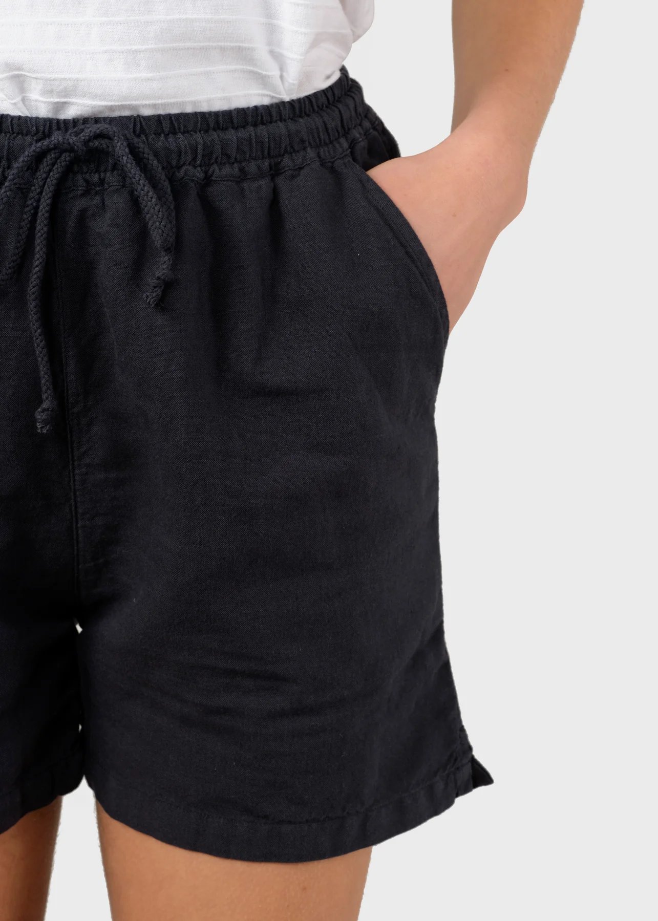 Klitmöller-Collective-Shorts-Abby-Aus-Leinen-/Baumwoll-Mischung-Navy