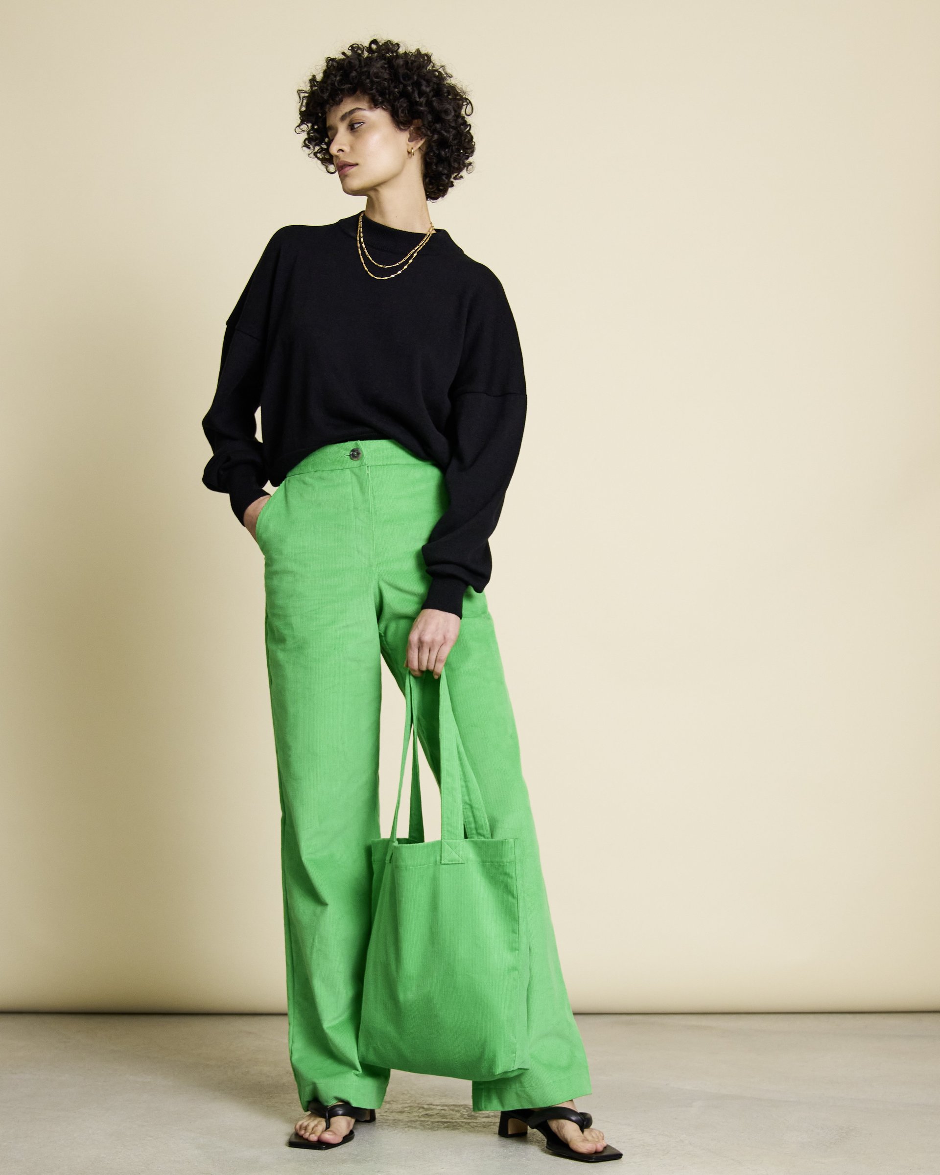 Jan-N-June-Jumper-Yin-Black