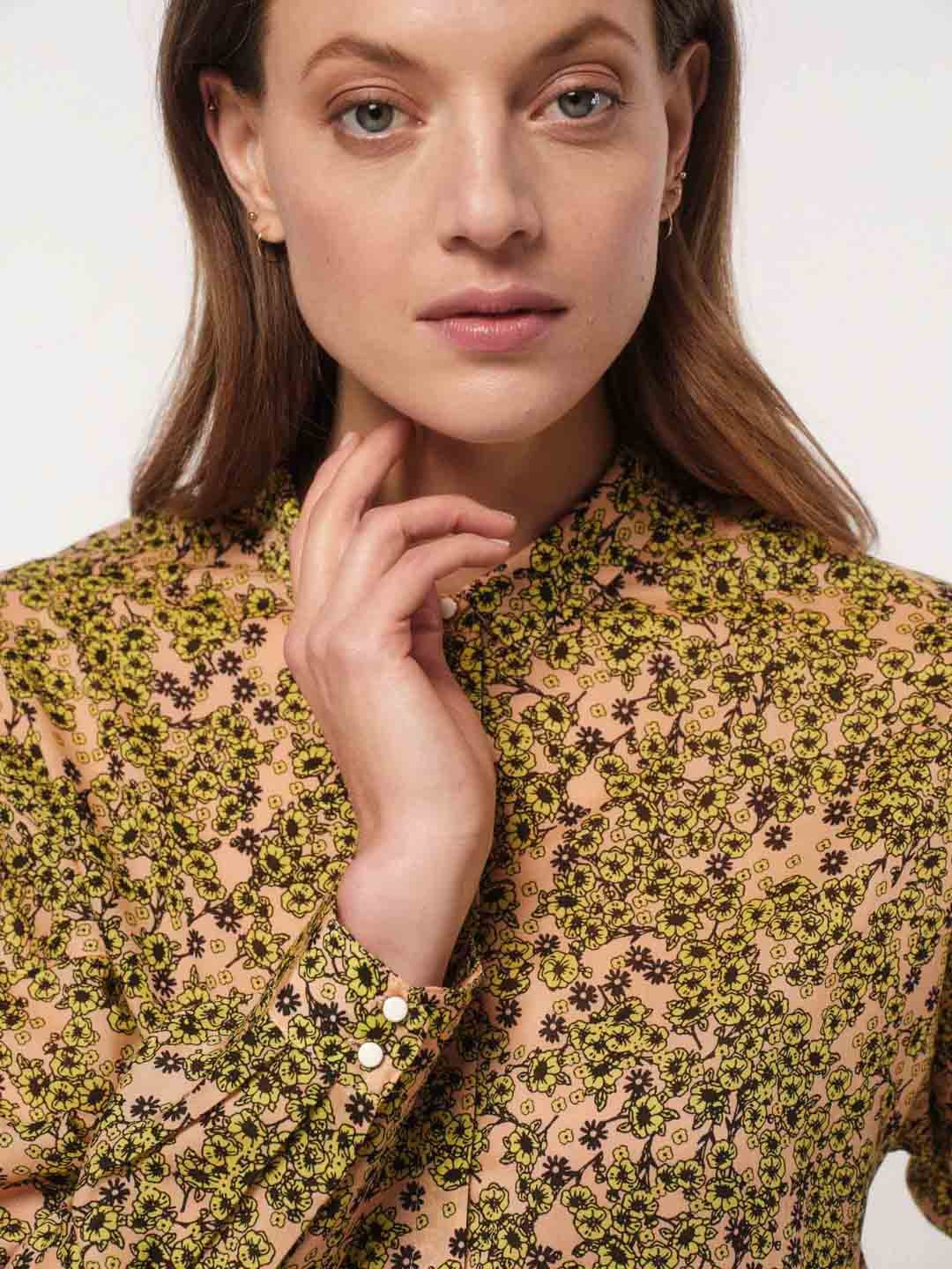 Lanius-Hemdbluse---Print:-Flower-Field-Print-Flower-Field-Biscuit