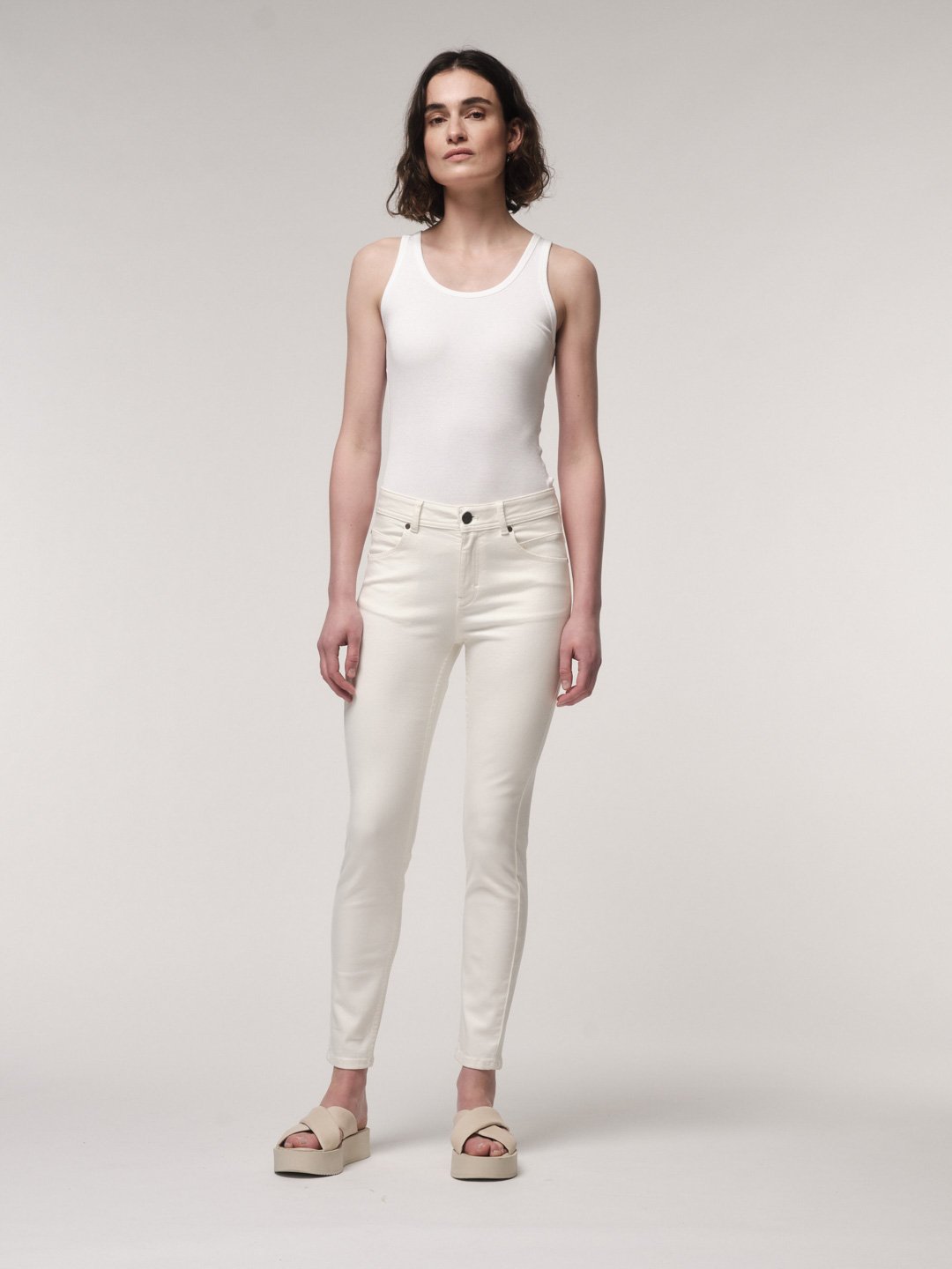 Lanius-High-Waist-Jeans-Gots-Natural-Undyed