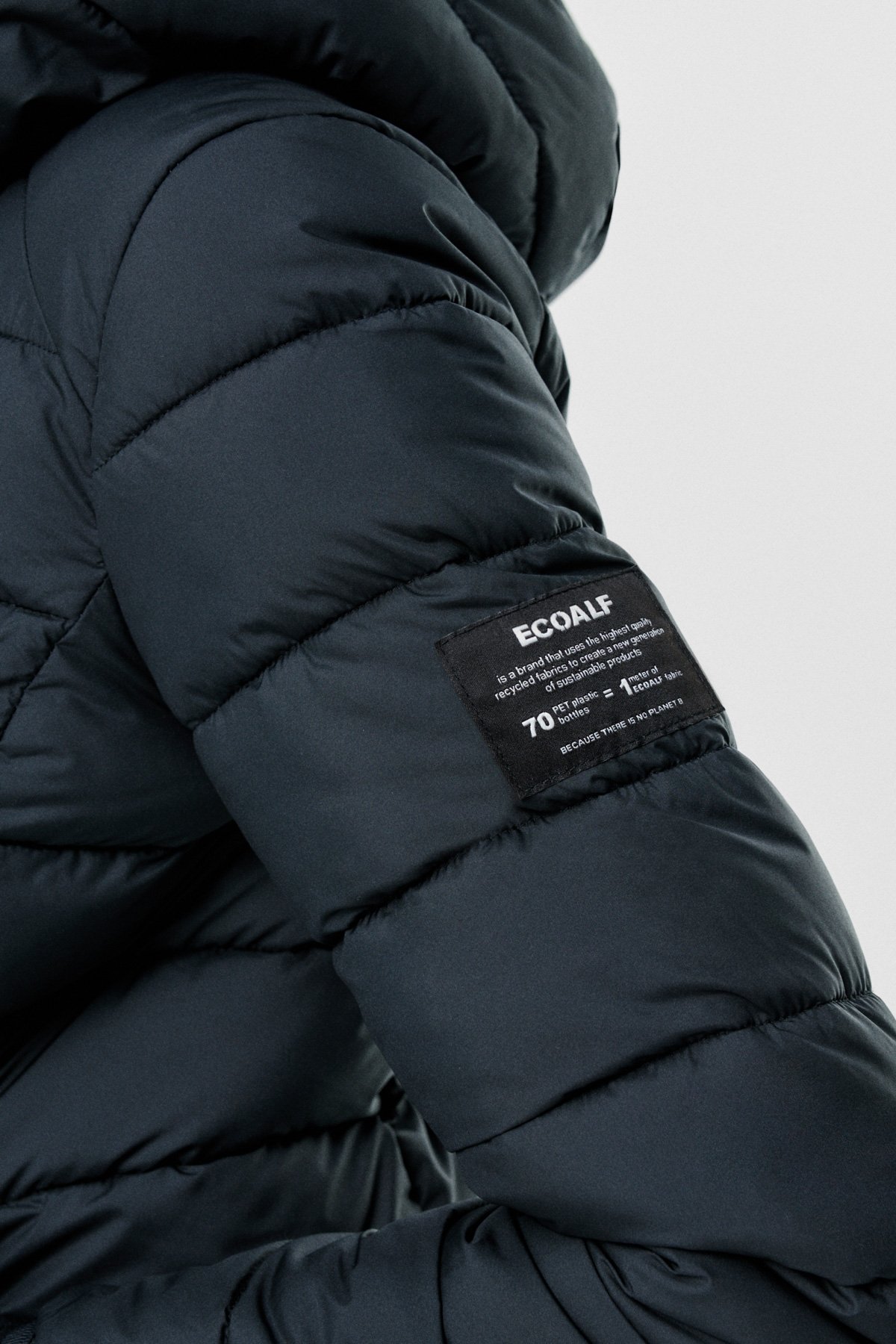 Ecoalf-Damenjacke-Aspen-Black