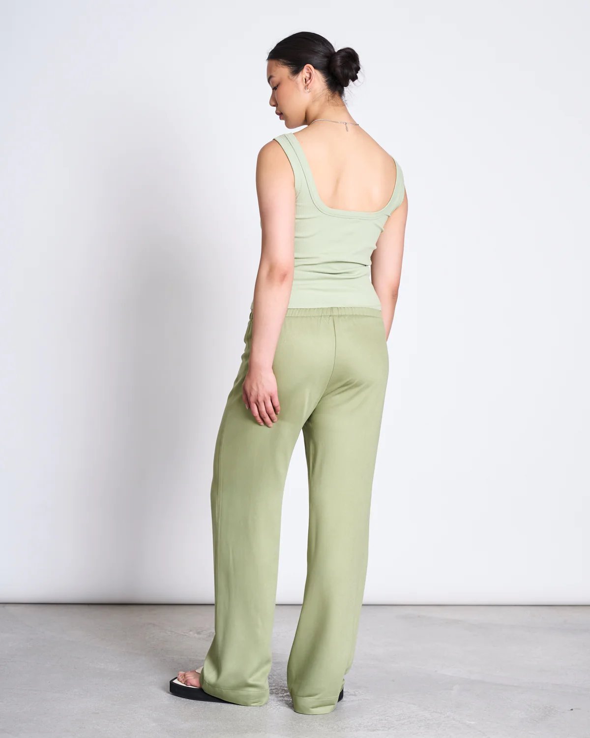 Jan N June Hose Strath Pale Olive Jan-N-June-Hose-Strath-Pale-Olive