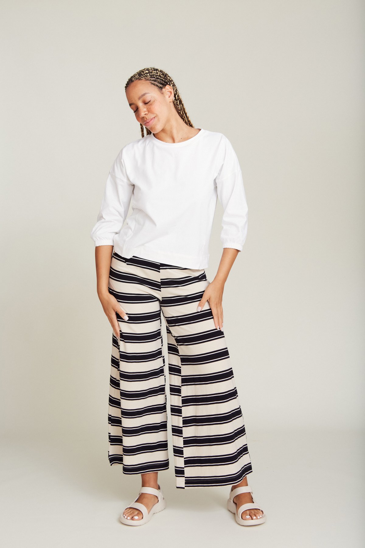 Suite-13-Hose-Palau-Stripes-Black-Stripes