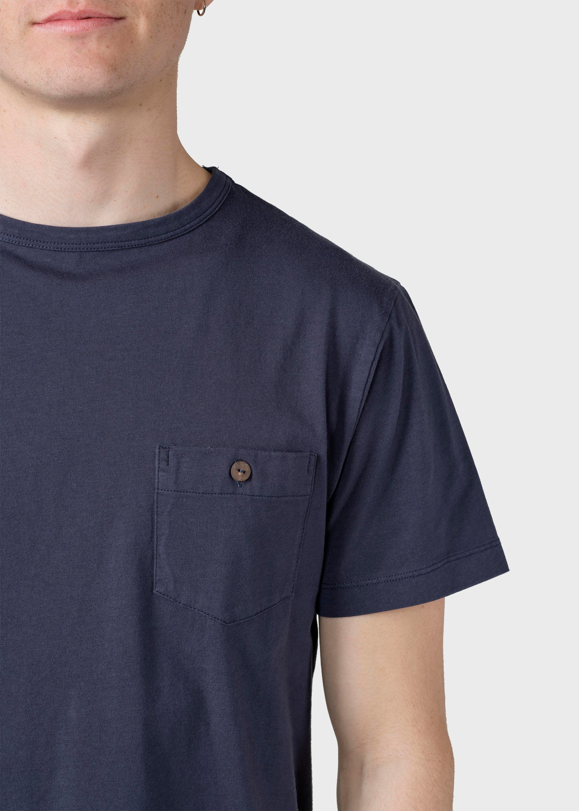 Klitmöller-Collective-T-Shirt-William-Navy