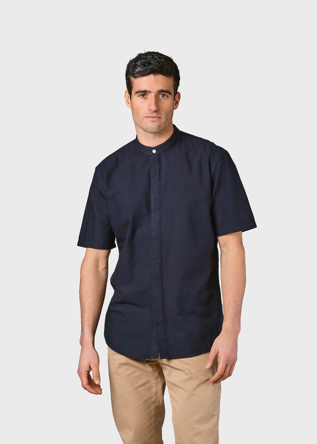 Klitmöller Collective Kurzarm-Hemd Max Navy Klitmöller-Collective-Kurzarm-Hemd-Max-Navy