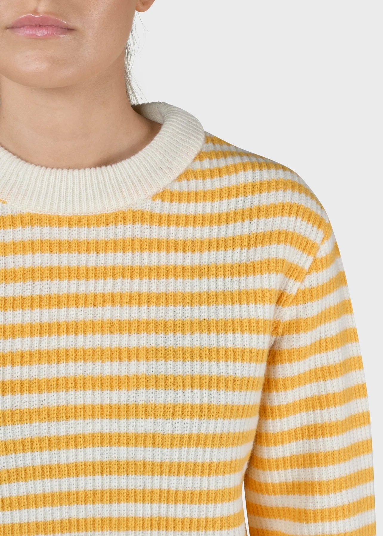 Klitmöller-Collective-Pullover-Gunilla-Aus-Merinowolle-Cream/Lemon-Sorbet