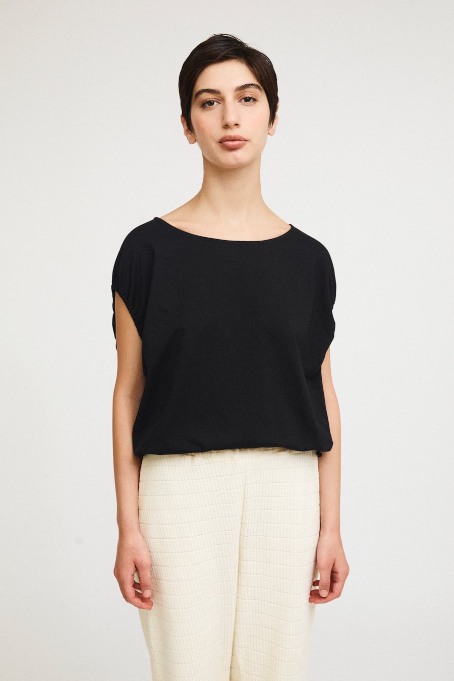 Rita-Row-Top-Isary-Black