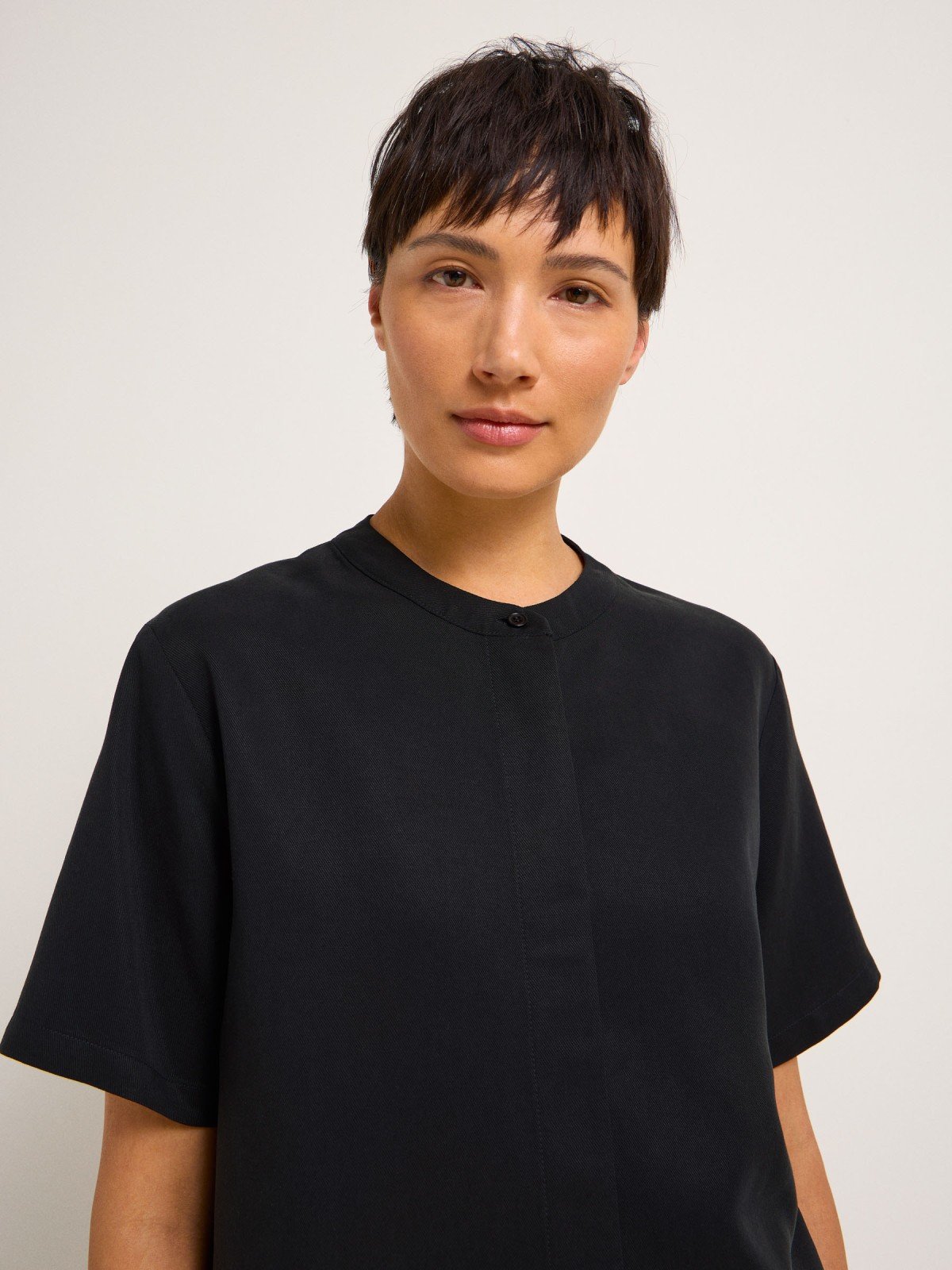 Lanius-Blusenshirt-Black