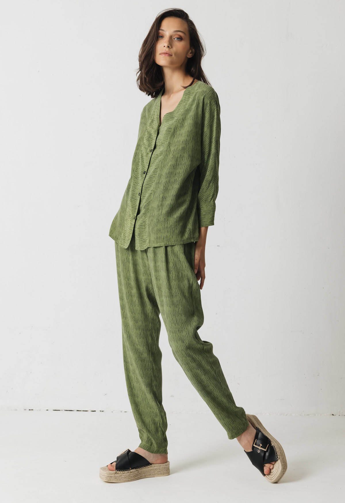 Lavandera-Hose-Puerto-Rico-Green-Forest