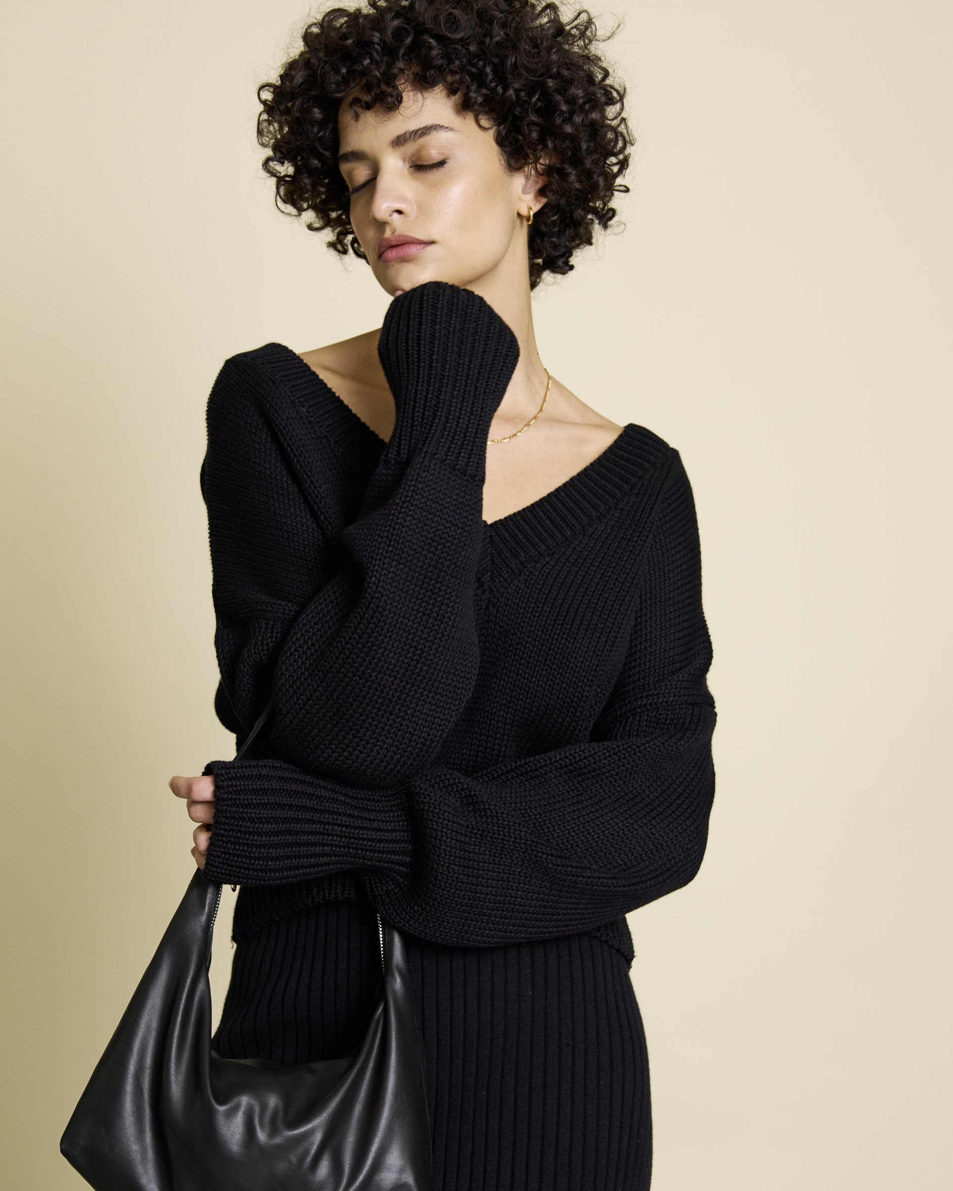 Jan-N-June-Jumper-Luz-Black